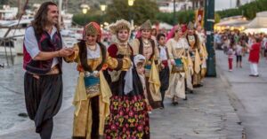 &Pi;&alpha;&rho;&alpha;&delta;&omicron;&sigma;&iota;&alpha;&kappa;έ&sigmaf; &Chi;&omicron;&rho;&epsilon;&upsilon;&tau;&iota;&kappa;έ&sigmaf; &Epsilon;&kappa;&delta;&eta;&lambda;ώ&sigma;&epsilon;&iota;&sigmaf; &Sigma;&kappa;ό&pi;&epsilon;&lambda;&omicron;&sigmaf;, &Phi;&epsilon;&sigma;&tau;&iota;&beta;ά&lambda; &Pi;&alpha;&rho;&alpha;&delta;&omicron;&sigma;&iota;&alpha;&kappa;ώ&nu; &Chi;&omicron;&rho;ώ&nu; &Delta;&iota;&alpha;&mu;&alpha;&nu;&tau;ή&sigmaf; &Pi;&alpha;&lambda;&alpha;&iota;&omicron;&lambda;ό&gamma;&omicron;&sigmaf;, &Pi;&omicron;&lambda;&iota;&tau;&iota;&sigma;&mu;ό&sigmaf; &Tau;&eta;&sigmaf; &Sigma;&kappa;&omicron;&pi;έ&lambda;&omicron;&upsilon;, &Epsilon;&tau;ή&sigma;&iota;&epsilon;&sigmaf; &Epsilon;&kappa;&delta;&eta;&lambda;ώ&sigma;&epsilon;&iota;&sigmaf;