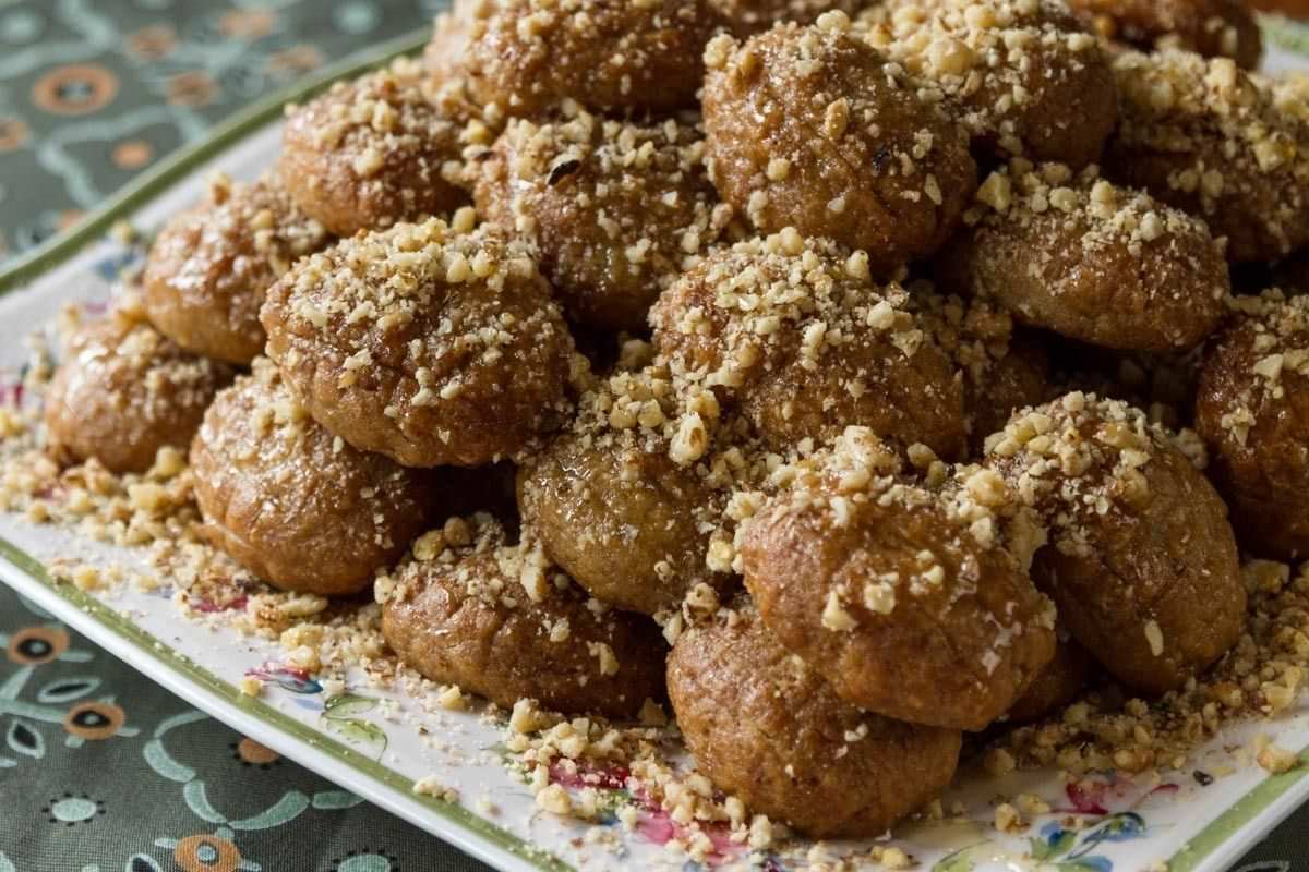 New Year's Eve in Skopelos, traditional recipes New Year's Eve In Skopelos, Traditional Recipes, Bakeries