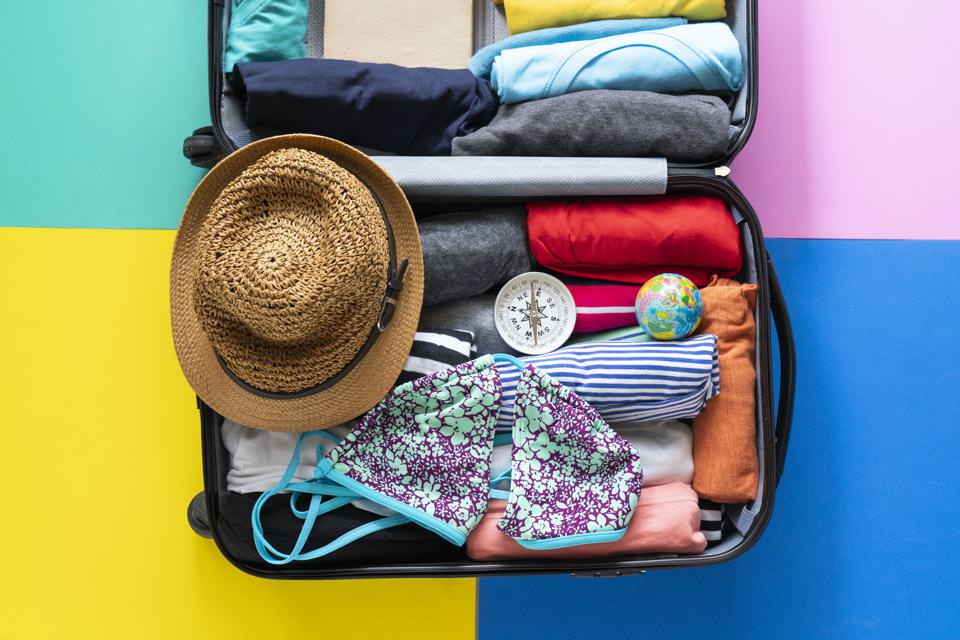 Travel Guide &ndash; Ten must-things to pack for your Summer Vacations in Sporades Islands