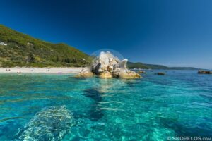 Αρμενόπετρα Παραλία Σκόπελος, Παραλίες Αρμενόπετρα, Παραλία Αρμενόπετρα, Σποράδες, Αιγαίο Ελλάδα, Mamma Mia Island