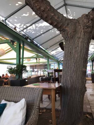 Karavia Cafe