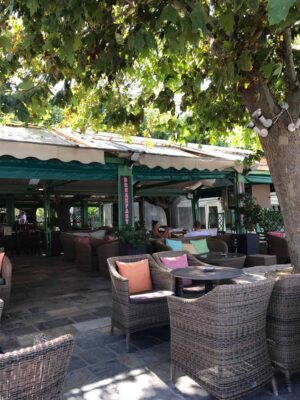 Karavia Cafe