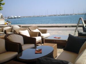 Karavia Cafe