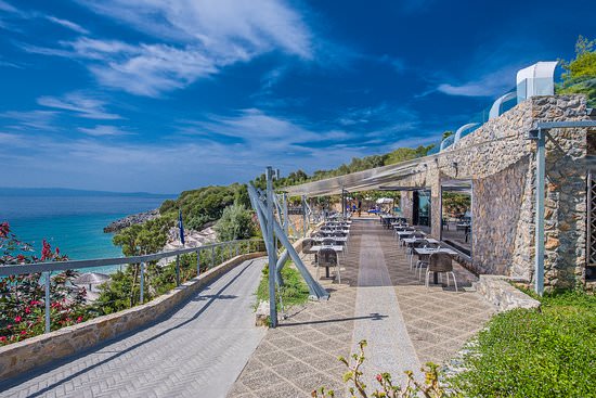 adrina resort spa σκόπελος, εστιατόριο νερό σκόπελος, πάνορμος σκόπελος Adrina Resort Spa Σκόπελος, Εστιατόριο Νερό Πάνορμος Φρέσκο Ψάρι