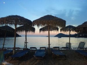 Blo Taverna