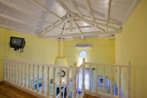 Aretousa Studios & Apartments