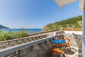 Skopelos Com Kostalenia Apartments