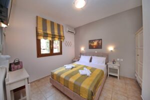 Skopelos Niki Apartments Panormos