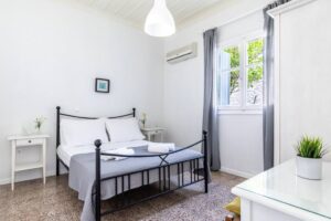 Skopelos Psarrianos Apartments Beachfront Panormos