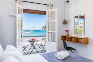 Skopelos Uncle John Guesthouse Studios Apartments