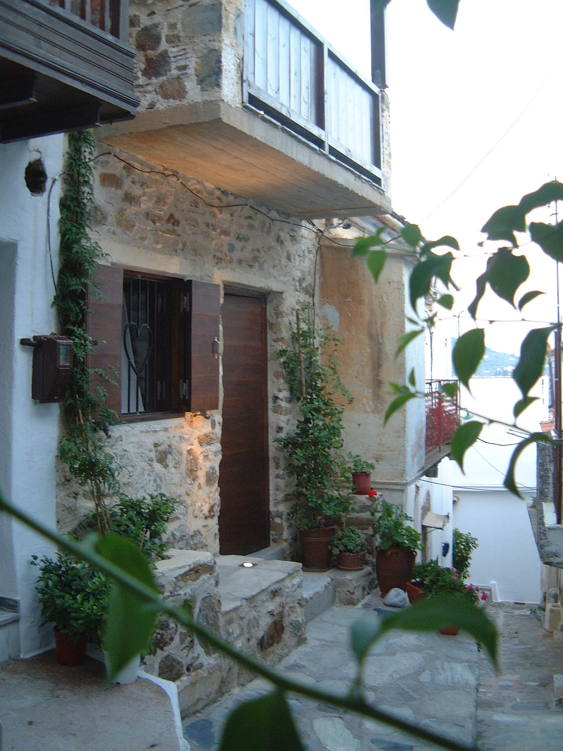Agapi Julia House