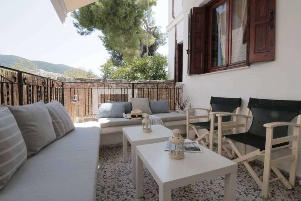 Chora Apartment