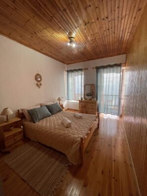 &Sigma;&kappa;ό&pi;&epsilon;&lambda;&omicron;&sigmaf; Christys House, Christys House &Gamma;&lambda;ώ&sigma;&sigma;&alpha;, &Sigma;&pi;ί&tau;&iota;&alpha;, &Delta;&iota;&alpha;&mu;&omicron;&nu;ή, &Gamma;&lambda;ώ&sigma;&sigma;&alpha;, &Beta;ό&rho;&epsilon;&iota;&epsilon;&sigmaf; &Sigma;&pi;&omicron;&rho;ά&delta;&epsilon;&sigmaf;, &Alpha;&iota;&gamma;&alpha;ί&omicron;, &Epsilon;&lambda;&lambda;ά&delta;&alpha;
