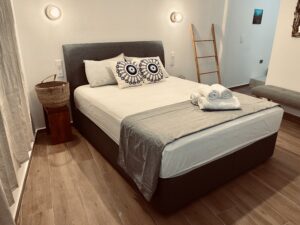 &Sigma;&kappa;ό&pi;&epsilon;&lambda;&omicron;&sigmaf; Terrace Seaview &Sigma;&pi;ί&tau;&iota;, Double Terrace Seaview House, &Sigma;&pi;ί&tau;&iota;&alpha;, &Delta;&iota;&alpha;&mu;&omicron;&nu;ή, &Chi;ώ&rho;&alpha;, &Pi;ό&lambda;&eta;, &Lambda;&iota;&mu;ά&nu;&iota;, &Beta;ό&rho;&epsilon;&iota;&epsilon;&sigmaf; &Sigma;&pi;&omicron;&rho;ά&delta;&epsilon;&sigmaf;, &Epsilon;&lambda;&lambda;ά&delta;&alpha;