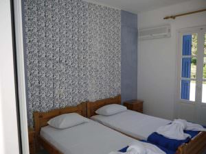 Crystal Rooms