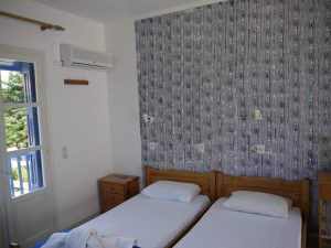 Crystal Rooms