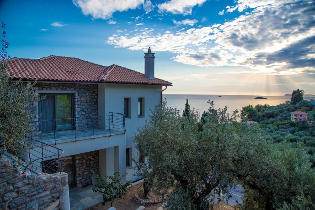 Grand View Elios