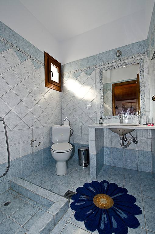 Villa Rose (&Beta;ί&lambda;&alpha; &Rho;ό&omicron;&upsilon;&zeta;)